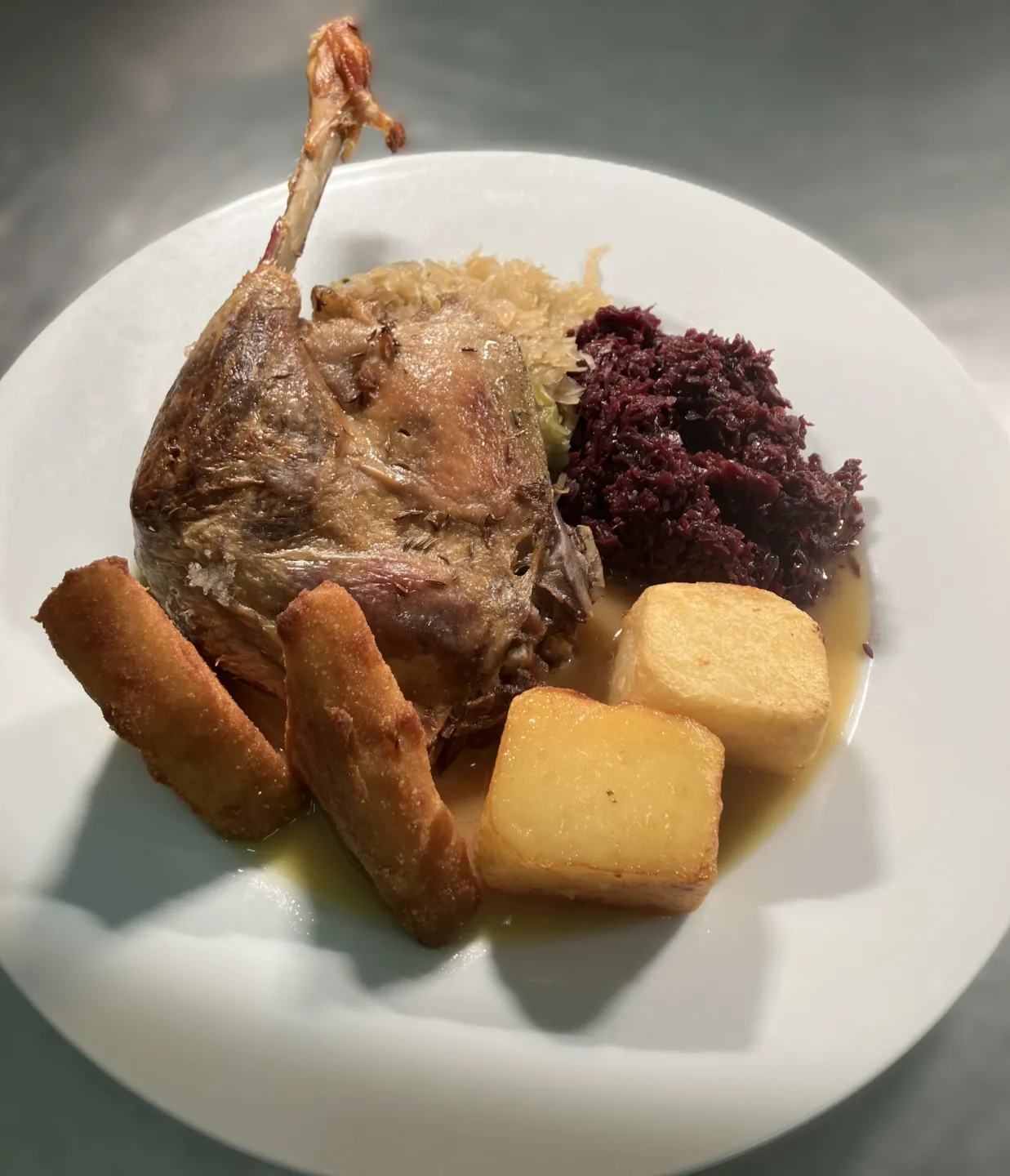 Cestování - Podzimní relax s vůní pečené husy ve francouzském stylu? Jedině v hotelu Drnholec! Husa